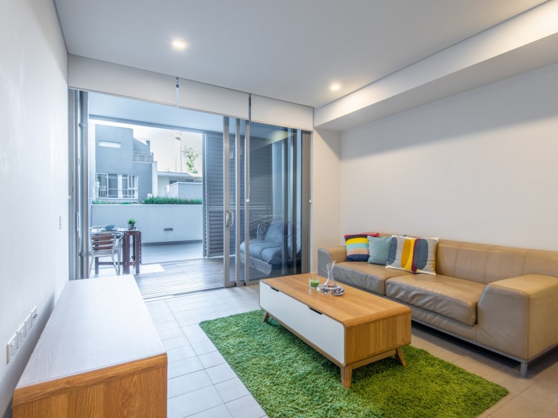 101/2 Moreau Parade, East Perth WA 6004