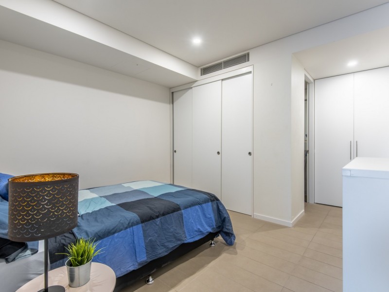 101/2 Moreau Parade, East Perth WA 6004