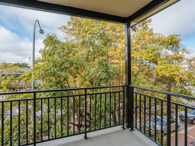122/215 Stirling Street, Perth WA 6000