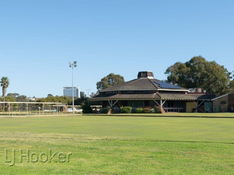 69 Clarkson Road, Maylands WA 6051