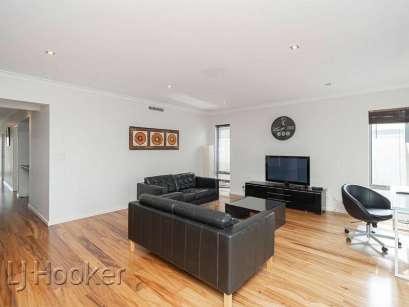 70a Rome Road, Melville WA 6156