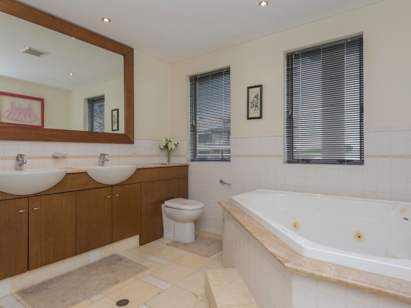 2C/29 Trafalgar Road, East Perth WA 6004