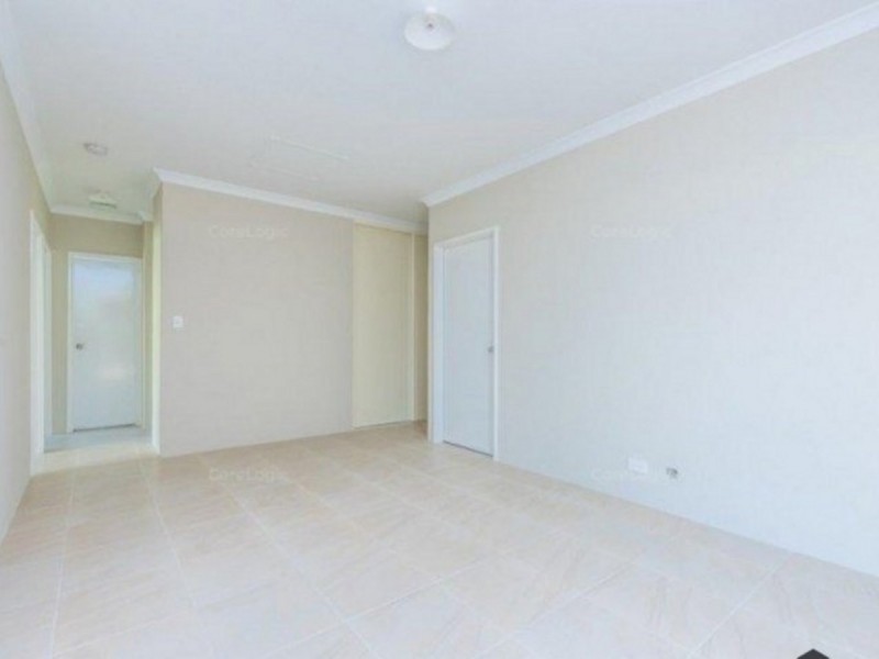 4 Tringa Rise, East Cannington WA 6107