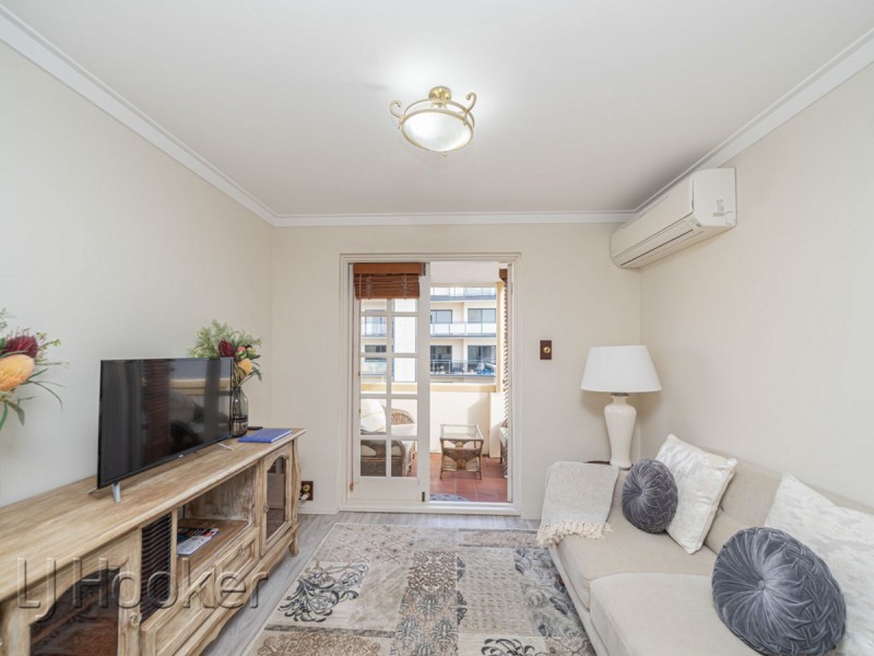 47/22 Nile Street, East Perth WA 6004