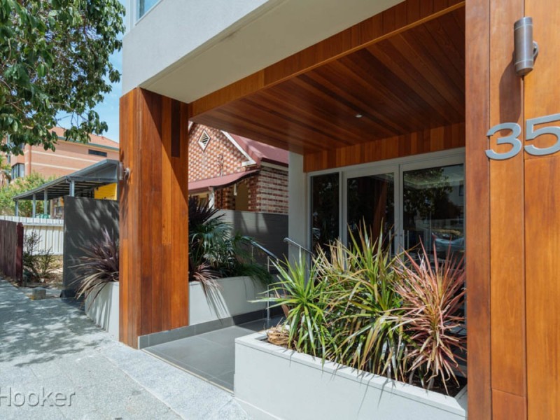 18/35 Wellington Street, East Perth WA 6004