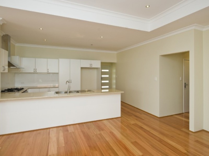 81B Moulden Avenue, Yokine WA 6060