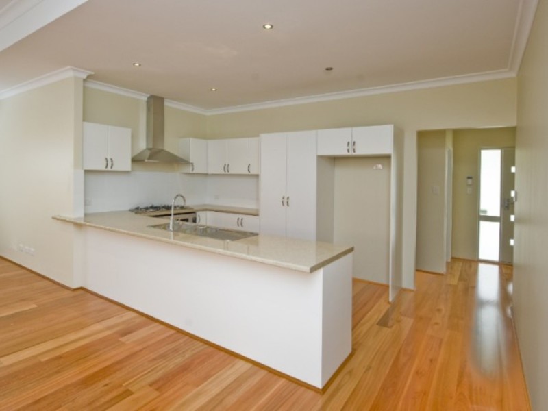 81B Moulden Avenue, Yokine WA 6060