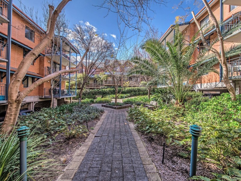 38/40 Wellington Street, East Perth WA 6004