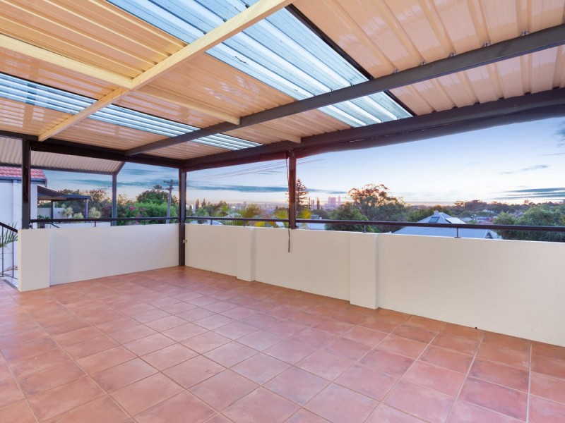 1/12 Puntie Crescent, Maylands WA 6051