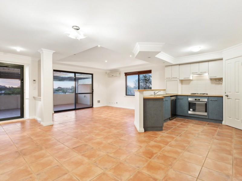 1/12 Puntie Crescent, Maylands WA 6051