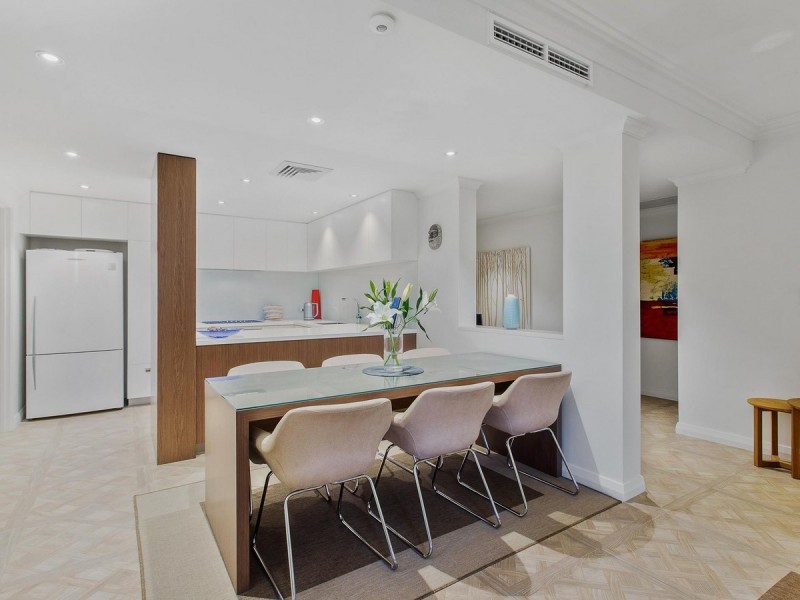 2/25 Haig Park Circle, East Perth WA 6004