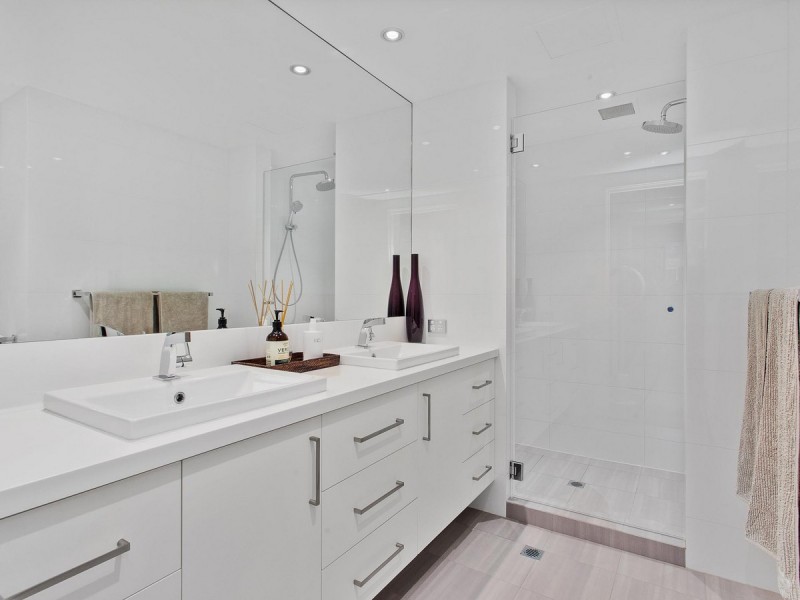 2/25 Haig Park Circle, East Perth WA 6004