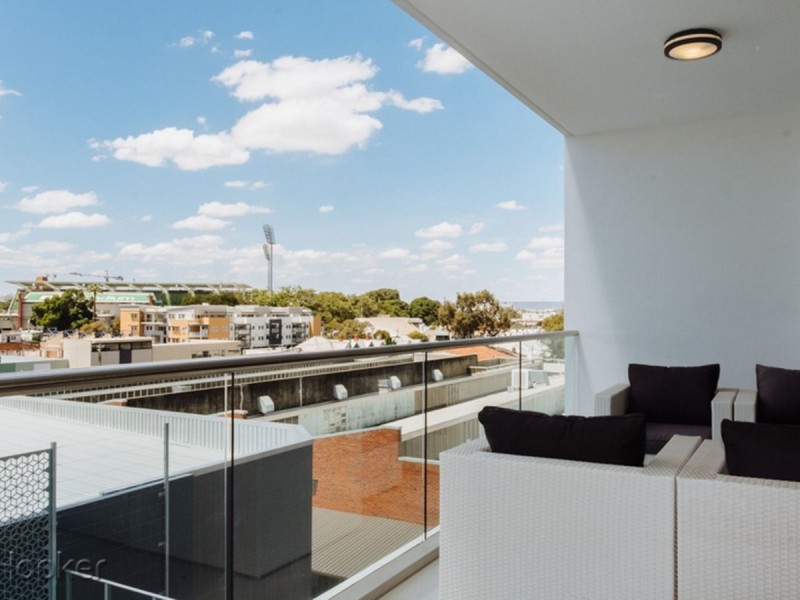 34/180 Stirling Street, Perth WA 6000