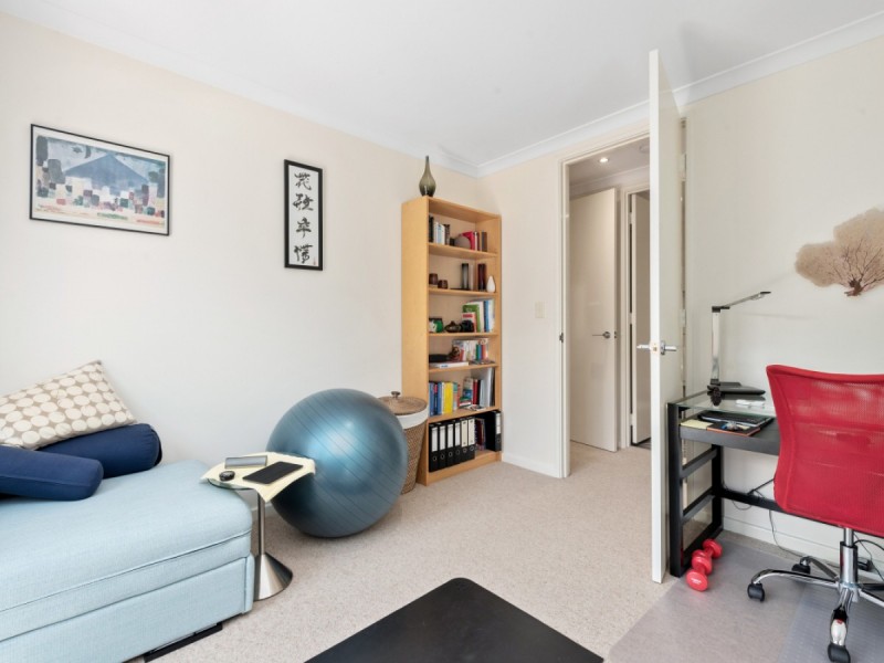 2/22 Saunders Street, East Perth WA 6004