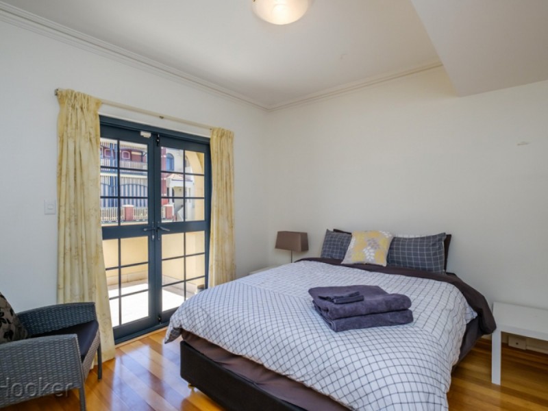 26 Jewell Lane, East Perth WA 6004