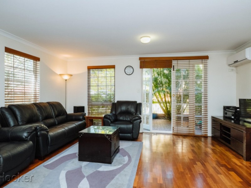 2/19 Little Shenton Lane, Northbridge WA 6003