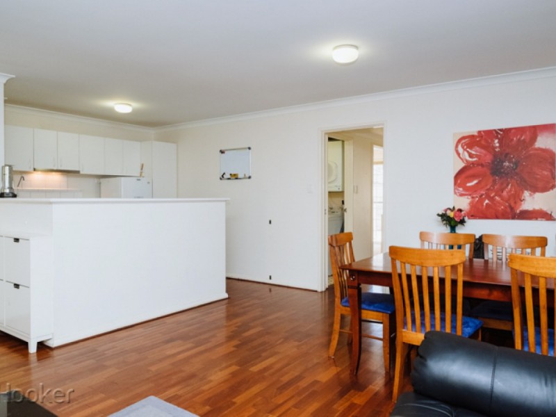 2/19 Little Shenton Lane, Northbridge WA 6003