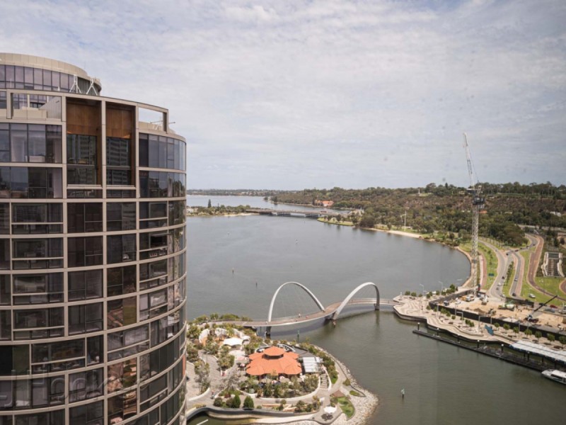 2007/1 Geoffrey Bolton Avenue, Perth WA 6000