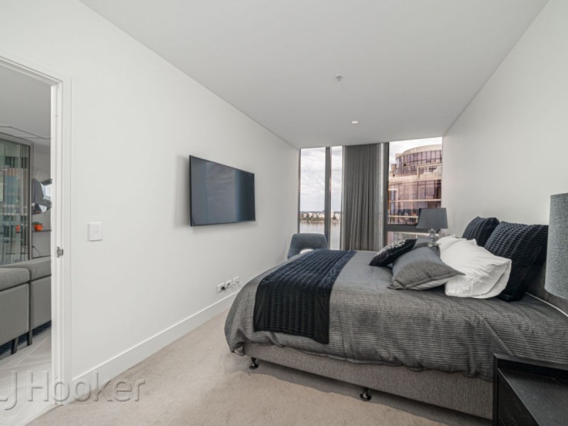 2007/1 Geoffrey Bolton Avenue, Perth WA 6000