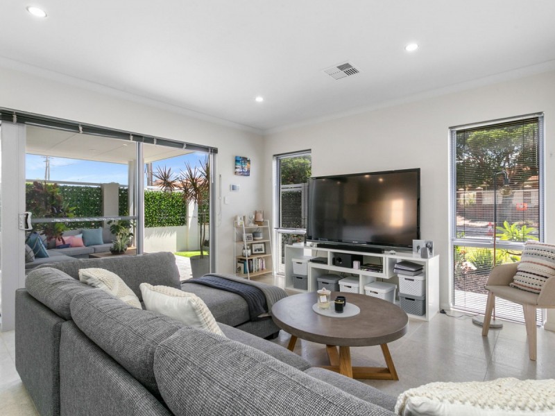 408A Hector Street, Yokine WA 6060