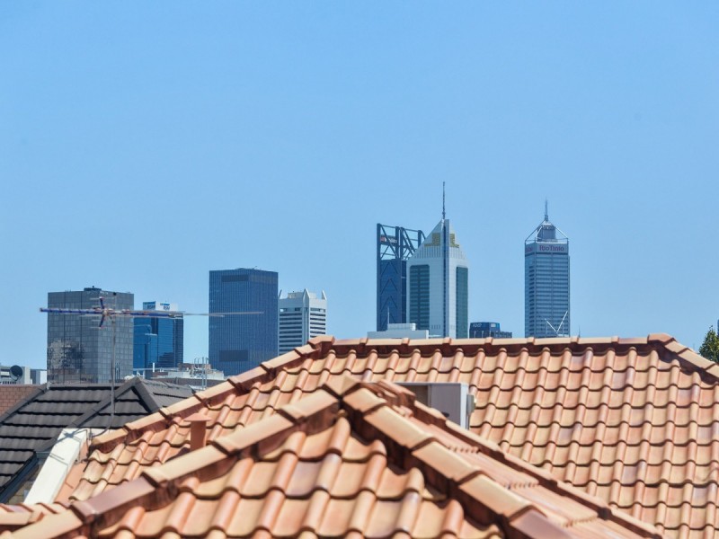 8/2 Henry Lawson Walk, East Perth WA 6004