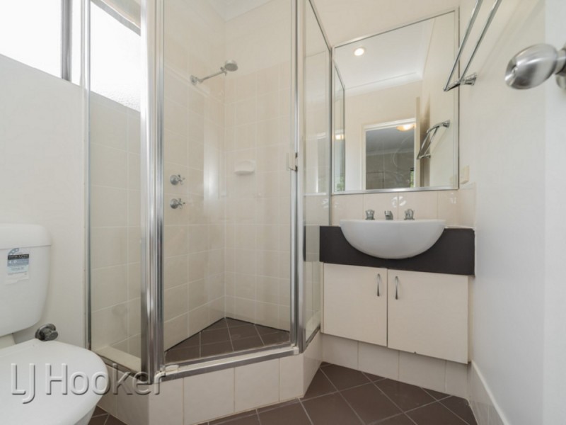 1/44 Grey Street, Cannington WA 6107