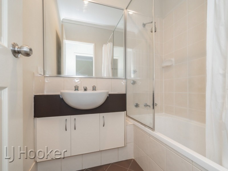 1/44 Grey Street, Cannington WA 6107