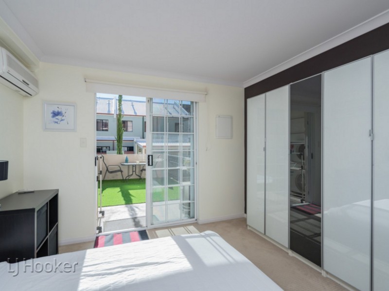 7/19 Little Shenton Lane, Northbridge WA 6003