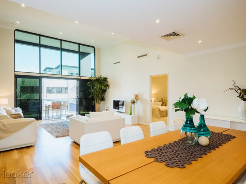 20/118 Royal Street, East Perth WA 6004