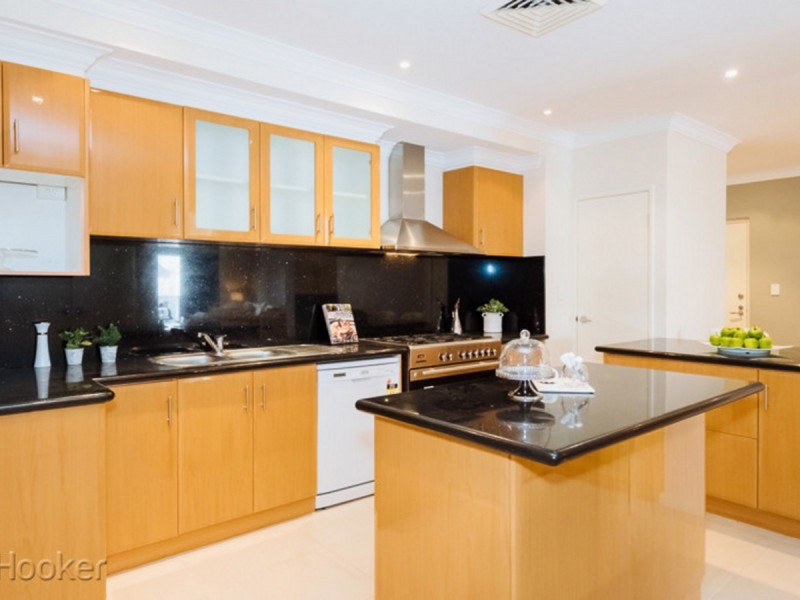 20/118 Royal Street, East Perth WA 6004