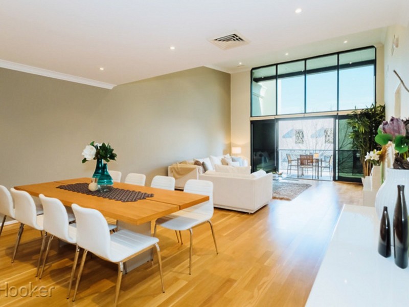 20/118 Royal Street, East Perth WA 6004