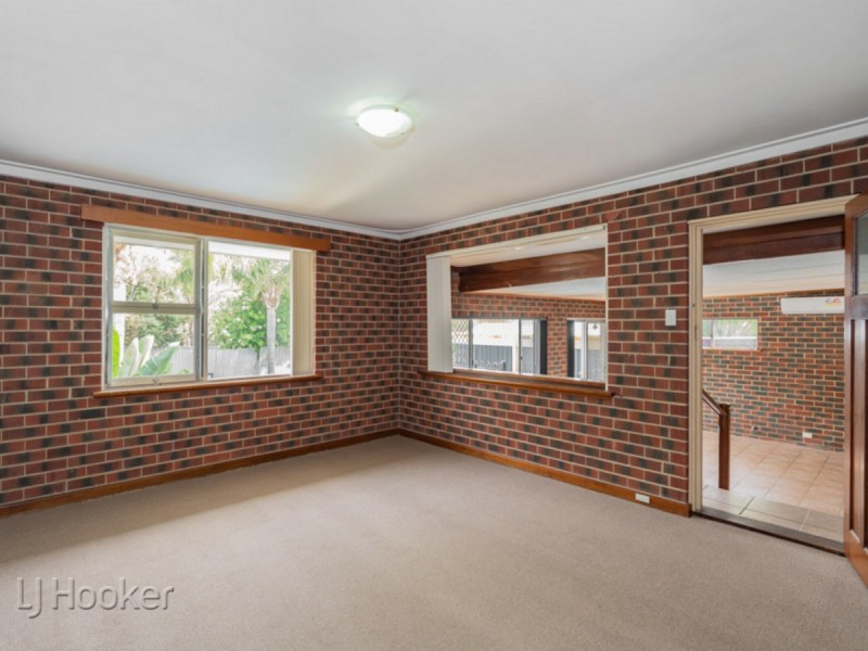 137 Forrest Road, Hamilton Hill WA 6163