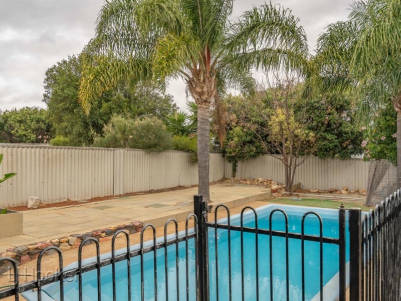 137 Forrest Road, Hamilton Hill WA 6163