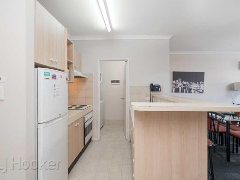 33/11 Regal Place, East Perth WA 6004