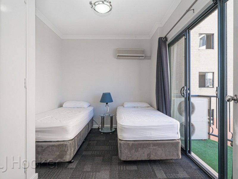 11/11 Regal Place, East Perth WA 6004