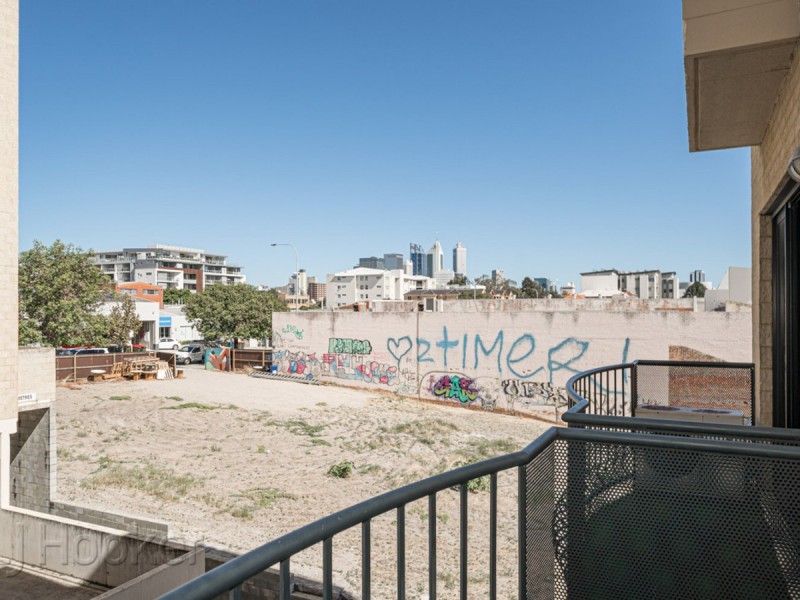 11/11 Regal Place, East Perth WA 6004