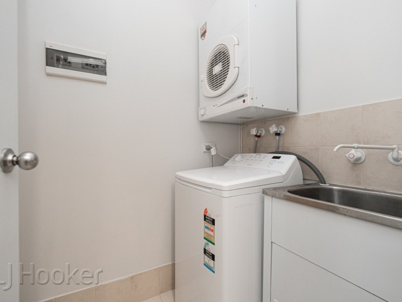 11/11 Regal Place, East Perth WA 6004