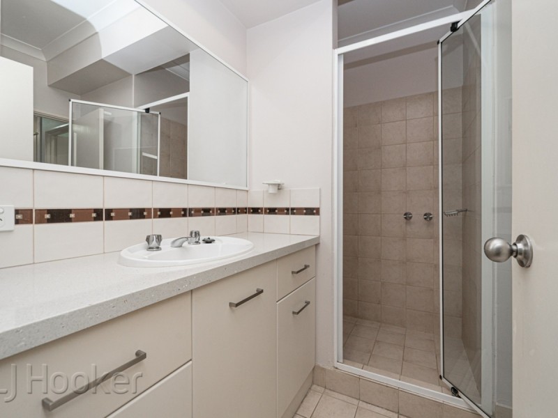 39/11 Regal Place, East Perth WA 6004