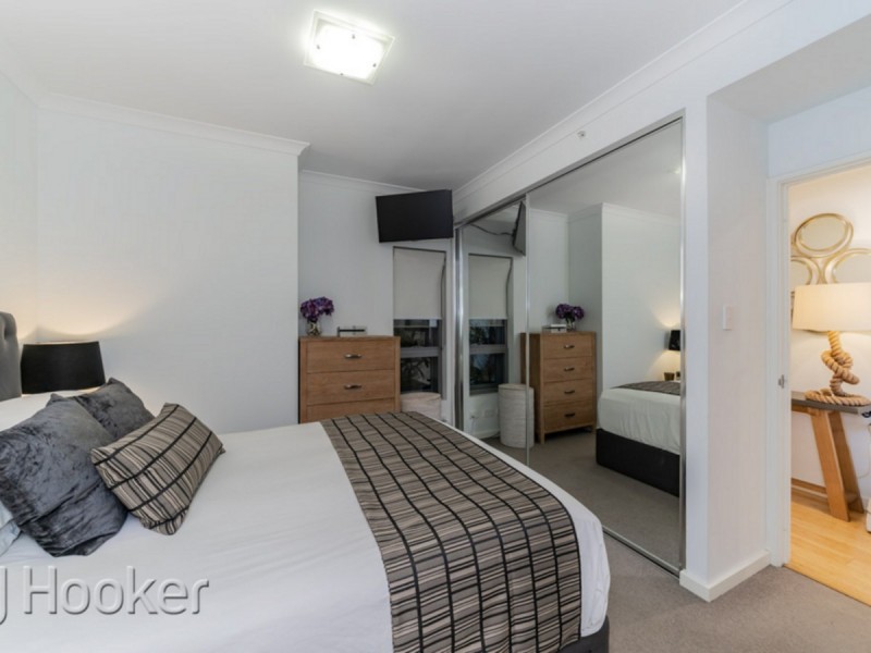 18/33 Newcastle Street, Perth WA 6000