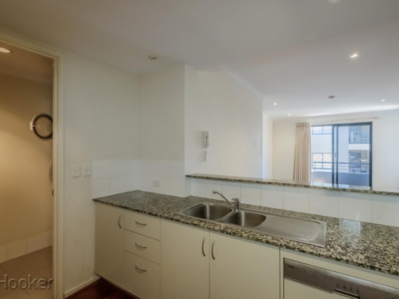 4/26 Saunders Street, East Perth WA 6004