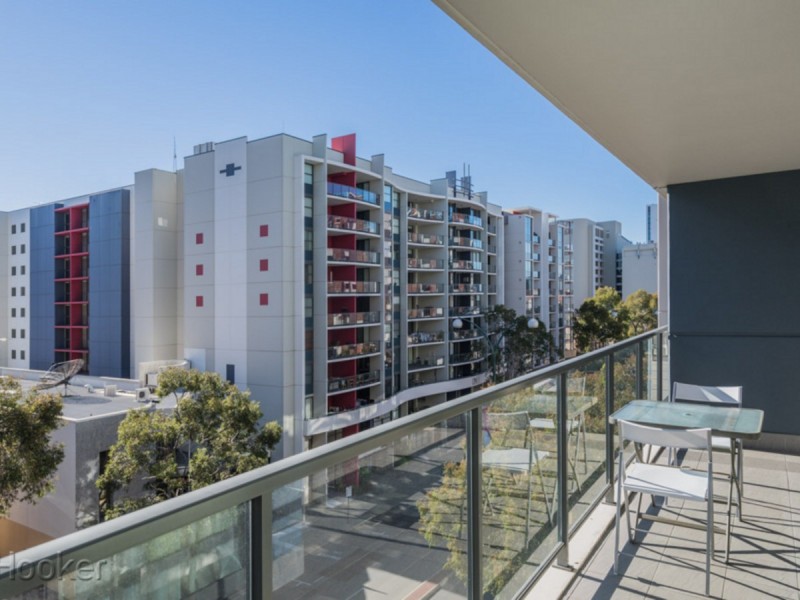 45/131 Adelaide Terrace, East Perth WA 6004