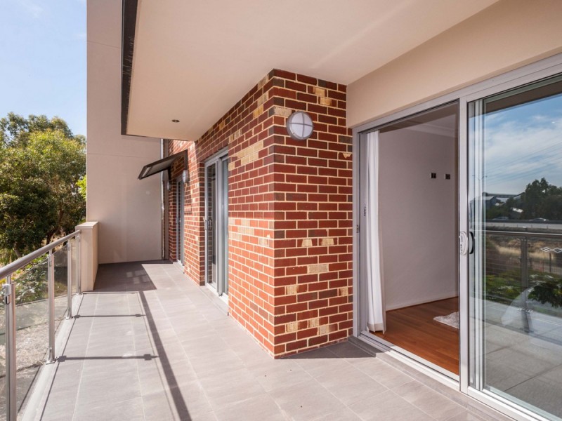 1/39 Tully Road, East Perth WA 6004