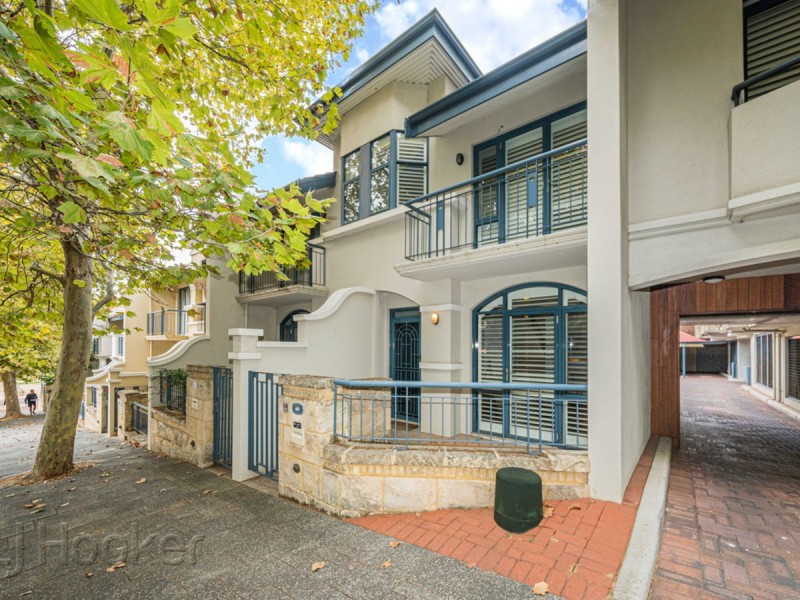 69 Henry Lawson Walk, East Perth WA 6004