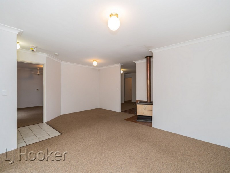 15 Kingston Place, Midland WA 6056