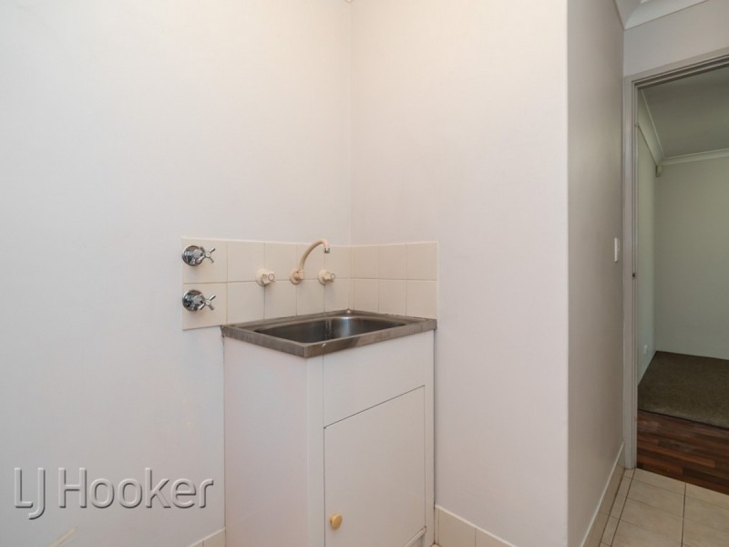 15 Kingston Place, Midland WA 6056