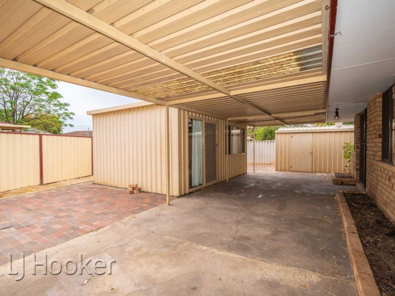 15 Kingston Place, Midland WA 6056
