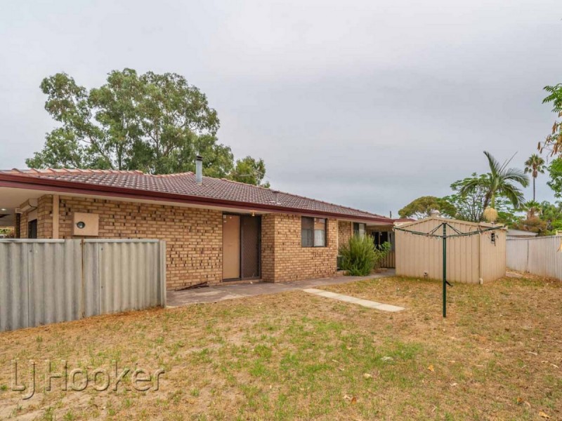 15 Kingston Place, Midland WA 6056