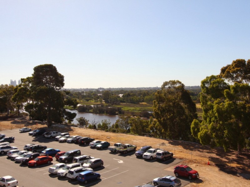 8/1 Tanunda Drive, Rivervale WA 6103