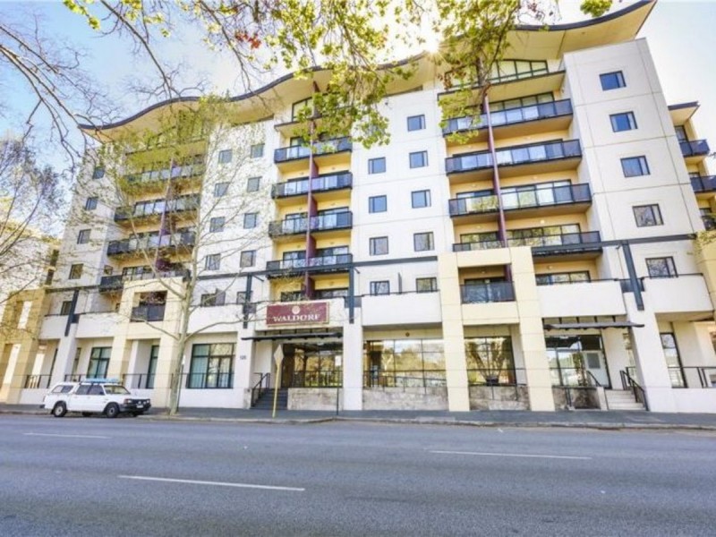 412 126 Mounts Bay Road, Perth WA 6000