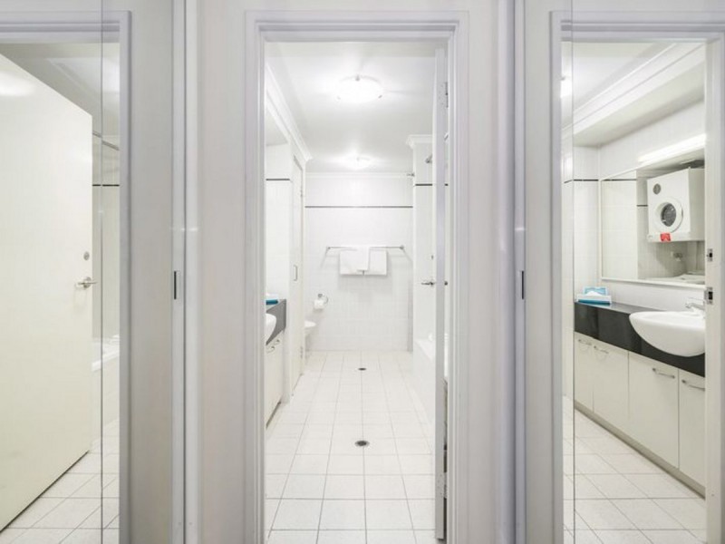 412 126 Mounts Bay Road, Perth WA 6000